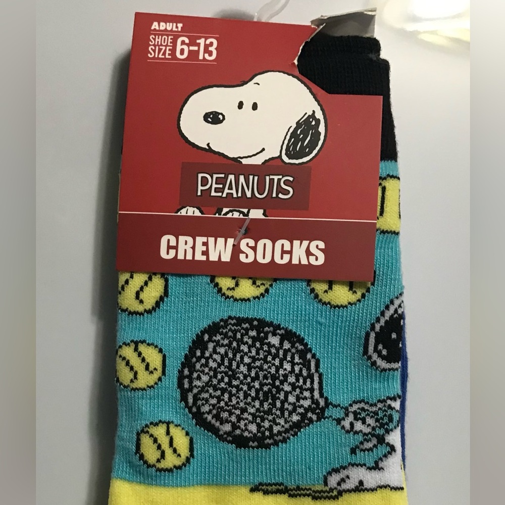 Snoopy Socks - Picture 5 of 5